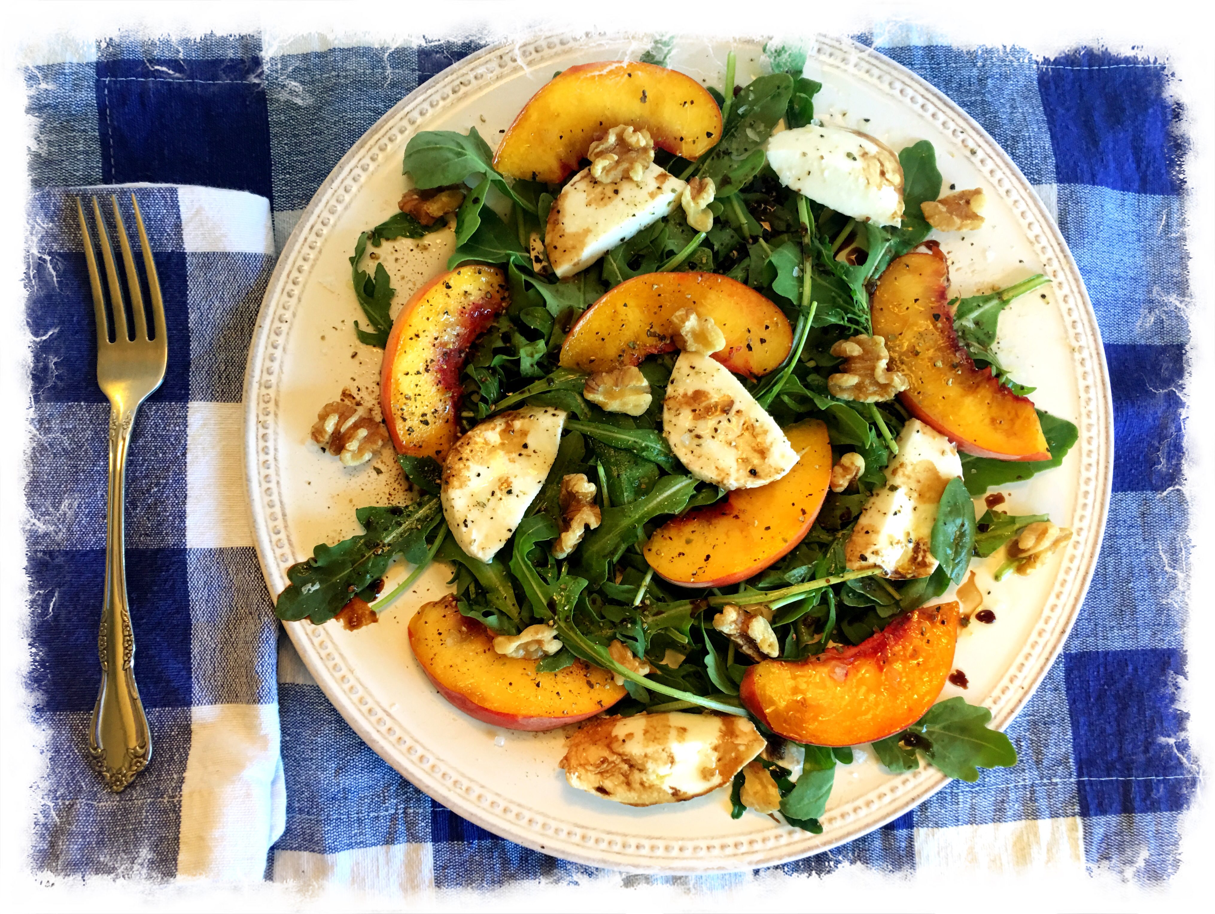 Peach and Arugula Salad