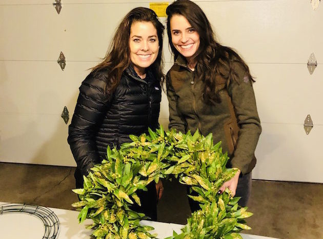 Laurie and Cristy Make a Festive Wreath