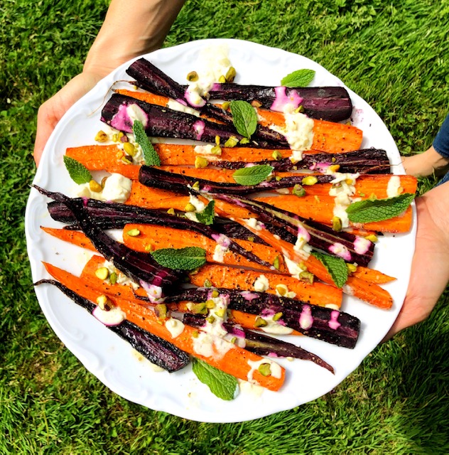 Lectin-free vegan recipe Spiced Yogurt Carrots with Mint and Pistachio